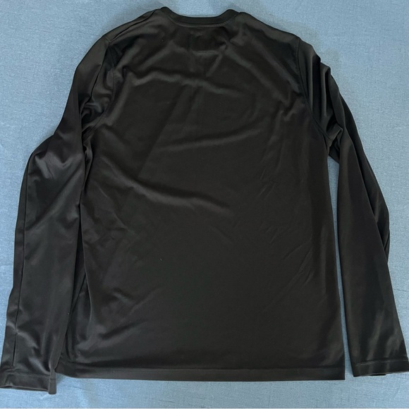 Reebok Men's Black Long Sleeve Shirt - Picture 4 of 9